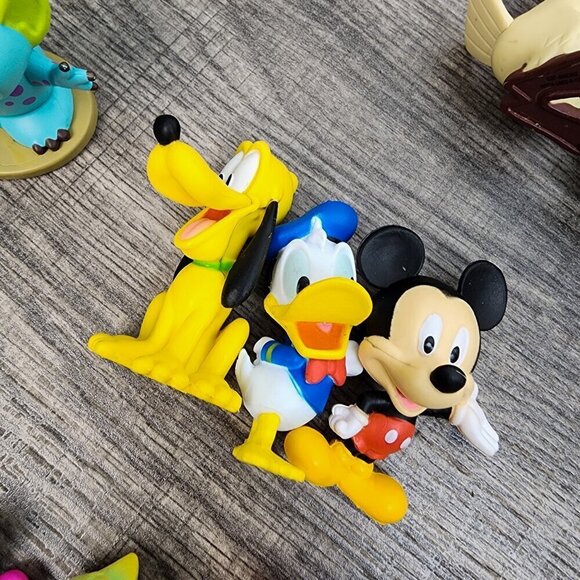 Lot Modern Vintage Disney Figures Doorables Toy Story The Muppets Barnie Pooh - Picture 7 of 11